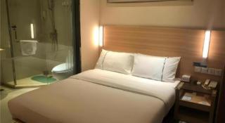 City Comfort Inn Wuhan Dongwu Avenue Light Rail Station - 1