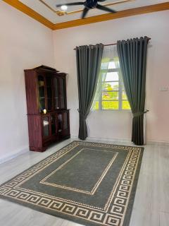 Ramly Homestay - 8