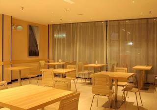 City Comfort Inn Baise Jingxi Caifu Plaza - 4