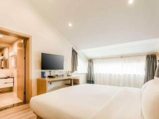 ZMAX Hotels Wuhan East Lake - 5