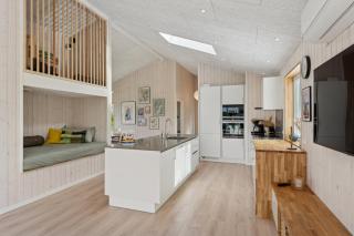 Spacious Holiday Home On Bogø - 5