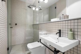 Bright 1-Bed Stay Near Crown Melbourne - 1