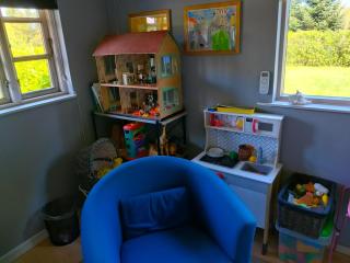 Lovely Holiday Home Near Sandy Beach - 1