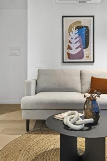 High-Rise 2-Bed Stay at Queensbridge - 2