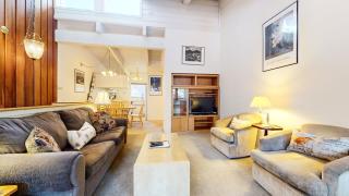 Mammoth Estates 2 Bedroom Condos Near Mammoth Village - Mammoth Lakes - 5