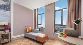 Vienna Hotel Lincang New Asia Pacific Times Square - 2