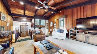 Mammoth Estates 3 Bdrm Condos - Walking Distance to The Village Gondola Station - 5