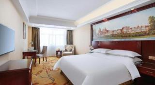 Vienna Hotel Anhui Fuyang Yingshang Yingbin Avenue - 3