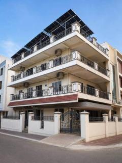 Stunning 10BHK Private Villa | Kailasagiri & Beach - 0