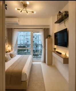 Cozy 1BR in Tagaytay with Balcony,Wifi, and Garden View - 2