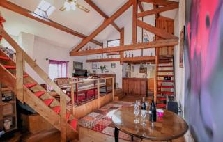 Wood Loft - 1