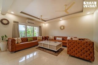 StayVista at Palmshade M2 Retreat with BBQ & TV - 4
