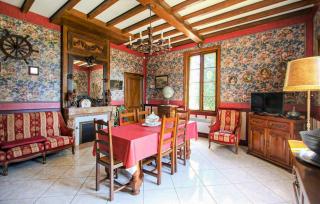 4 Bedroom Nice Home In Ginestet - 8