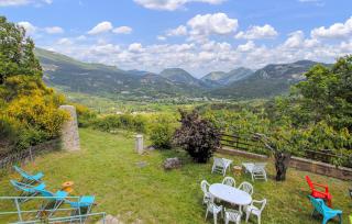 Awesome Home In La Motte-Chalancon - 9