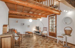 Awesome Home In La Motte-Chalancon - 4