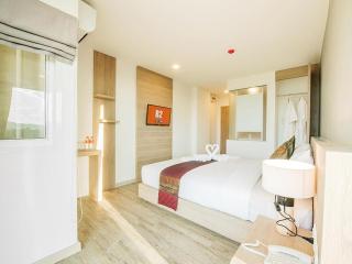 B2 Phrae Boutique and Budget Hotel - 1