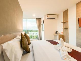 B2 Phrae Boutique and Budget Hotel - 2