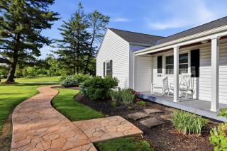 Hot Tub Fenced Yard Perfect Family Retreat Near Chagrin Falls - 3