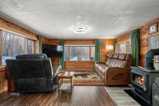 New Listing - River Front Cabin with Hot Tub near Hatcher Pass - 3