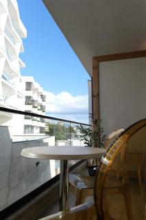 Luxury Seaview Studios with Private Jacuzzi & Sauna - 2