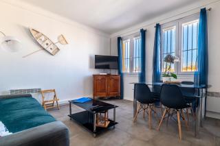 La Villa Vermeille de Barcarès et son studio - La mer en groupe à la plage- 19 pers - 5