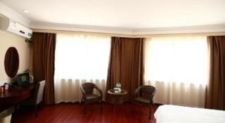 GreenTree Inn Qingdao Licang Shuyan Road Daweng Square Express Hotel - 3