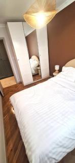Harbor Pulse Apartment - 6