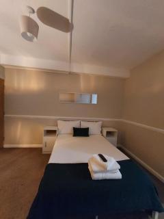 TLK Apartments and Hotel - Orpington - 8