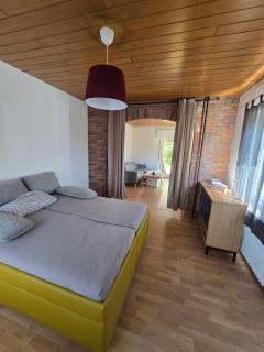Ruhige und gemütliche Wohnung im EG - 3