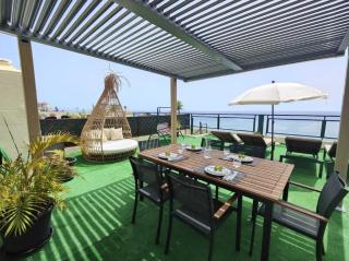 Penthouse - Private roof top terace - Free access to pool and beach - 9