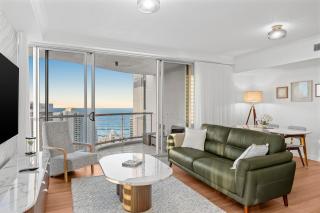 Chevron Renaissance Apartment with Ocean & Hinterland Views, Parking & Resort Facilities - 7