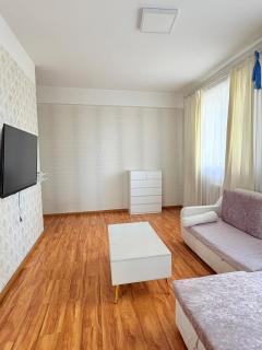 Cozy 1BR Apartment in Bayangol - 2