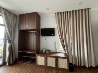 May The Hotel - 4