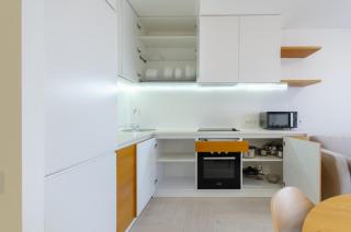 17-86 Kvartet, Vasyl Lypkivskyi 16a, Kyiv, railway station, metro nearby, panoramic city view, Petrovdom Apartment - 2