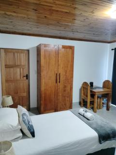 The Bay Inn - 7