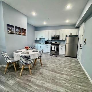 Grand Superior 1BR Penthouse near Newark Airport - 7