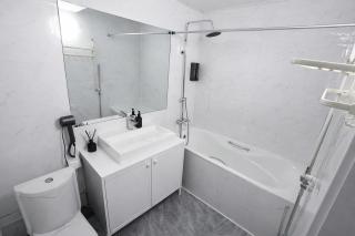 Spacious Central 2BR for 9 Guests in City centre - 3