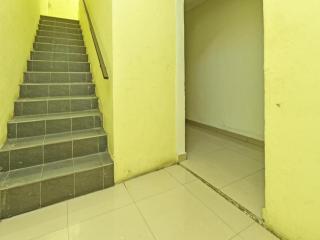 OYO 90643 Gks Hotel - 8