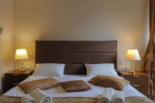 Comfortable 2BR Apt with 3 Balconies - by Wehost - Tbilisi - 1