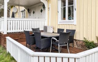 Awesome Home In Marieholmsbruk With Sauna - 5