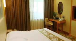 GreenTree Inn Guangzhou Panyu Chimelong Happy World Business Hotel - 1