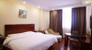 GreenTree Inn HuaiAn Xiangyu Avenue International Mall Business Hotel - Hexia - 1