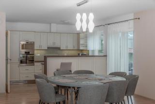 Suchohrdelská VILLA u vinařství LAHOFER - RD NOVOSTAVBA v Suchohrdly u Znojma - 2 - 10 osob, 2 apartments - 2
