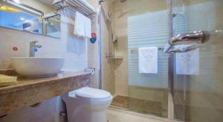 GreenTree Inn Wuxi Donggang Town Donghutang Shell Hotel - 4