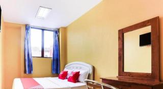 OYO 89406 Lucky Budget Hotel - 4