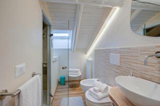 Caterina View - Happy Rentals - 2