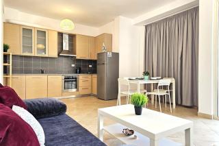 Holiday Apartment With Sea View - 180 - Happy Rentals - 4