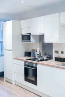 Sevenstay Plus - 60 Old Hall Street - 6