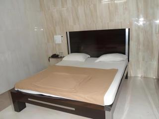 Hotel Jasmine - 1