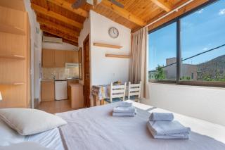Nikos House - 3